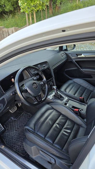 VW e-Golf sportline