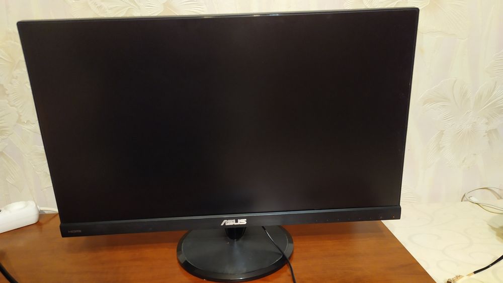 Монітор Asus на запасні частини