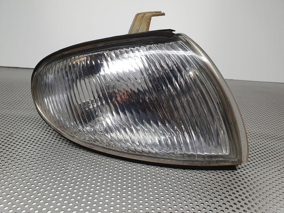 Pisca frente direito HYUNDAI Accent I (X3)