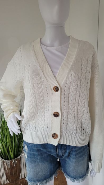 Kardigan damski krótki rozpinany ecru śmietankowy S/M/L