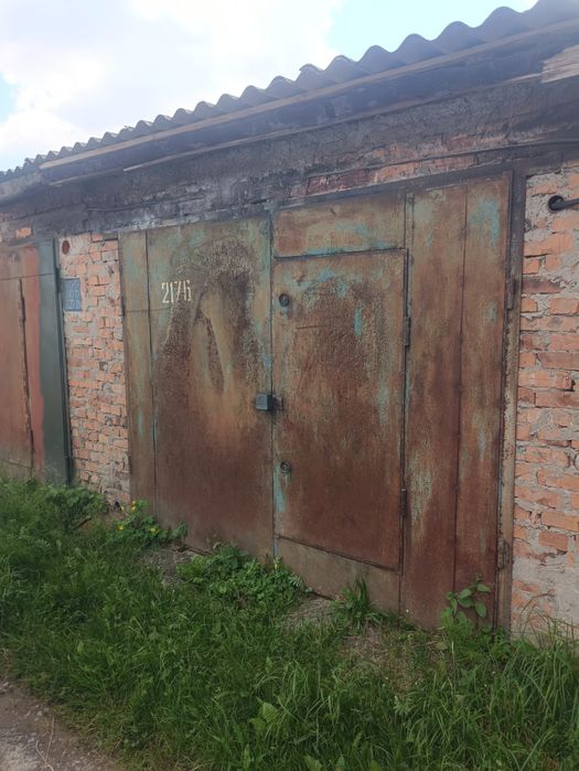 Продам гараж в кооперативі Простір