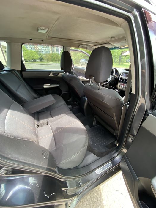 Продам Subaru Forester ,2 л дизель