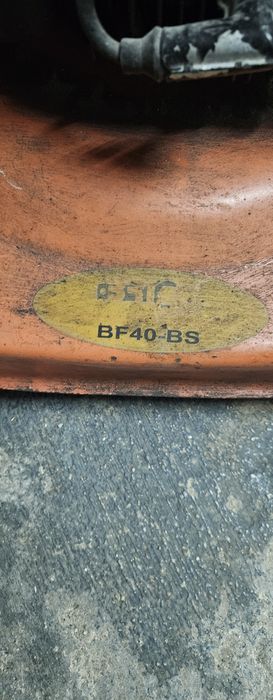 Vendo maquina de cortar relva