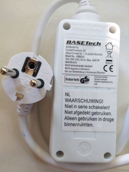 Новый  удлинитель Basetech BT-2108040 на 2е розетки оригинал.