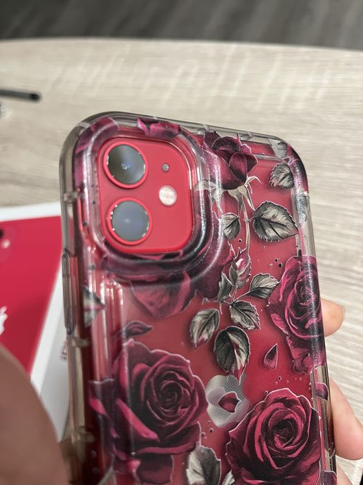 IPhone 11 64Gb red acb 70