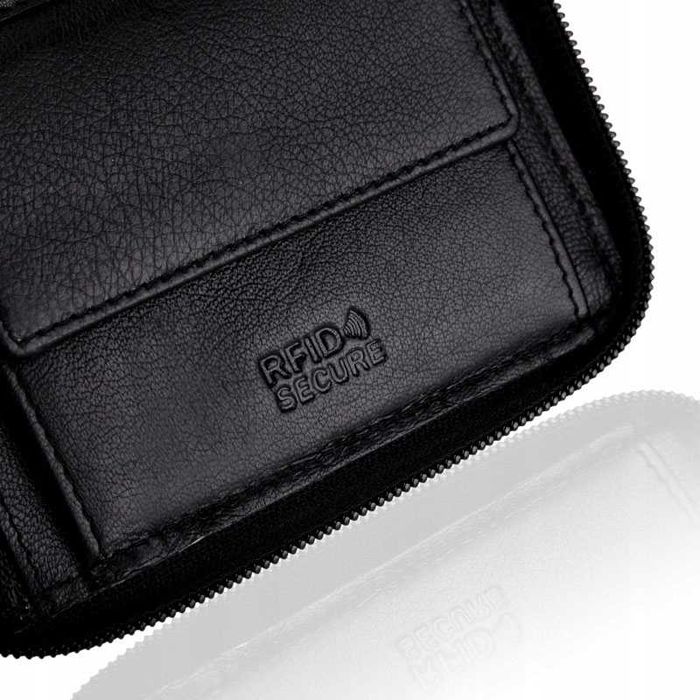 Portfel Męski BETLEWSKI Czarny Skóra Naturalna Bez Zapięcia RFID