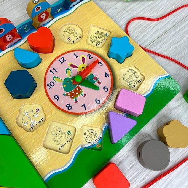 Розвиваюча  дерев'яна іграшка-дошка 6 в 1 Tree Toys
