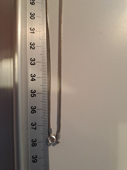 Srebrny łańcuszek z ozdobnymi elementami p.925