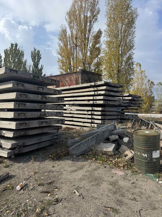 Аэродромные плиты и дорожные