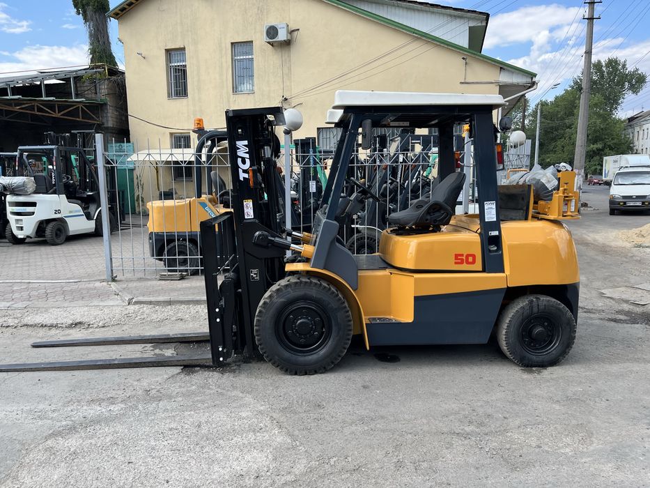 Вилковий навантажувач TCM , вилочный погрузчик