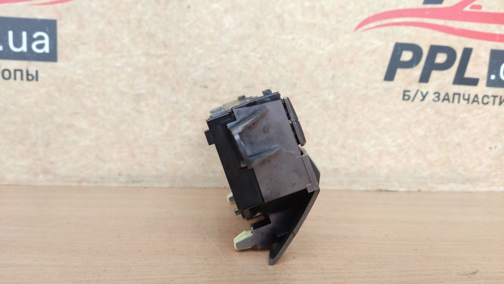 Subaru Outback 2009-2014 Блок управления климатконтролем 72311AJ030