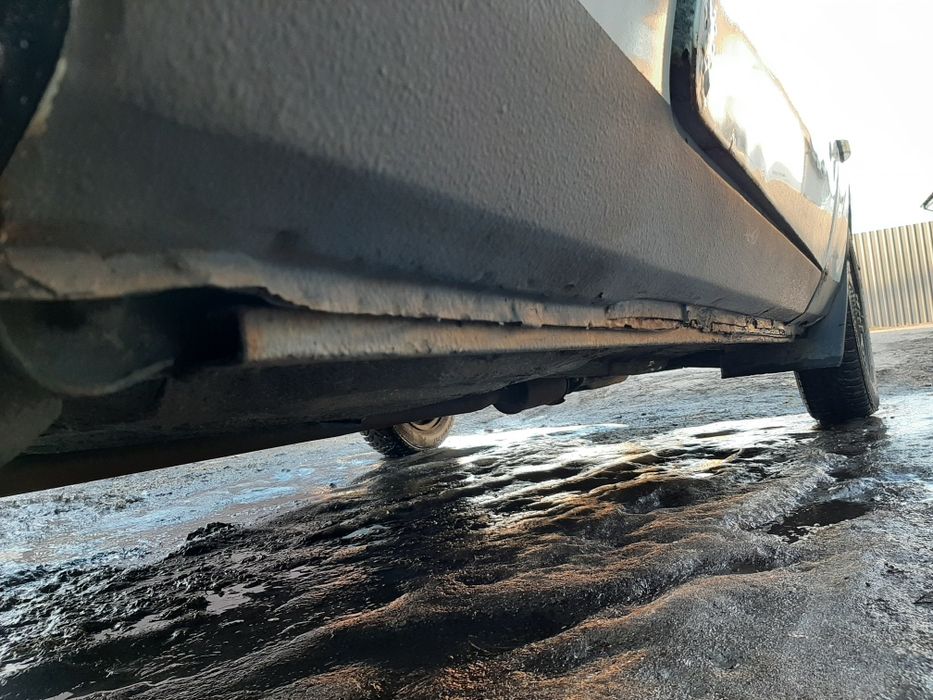 Продам таврію бензин