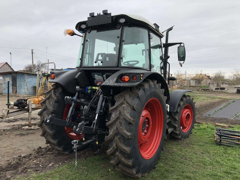 Трактор 110 к.с. ArmaTrac 1104 LUX Арматрак замість МТЗ-82 МТЗ-892 YTO