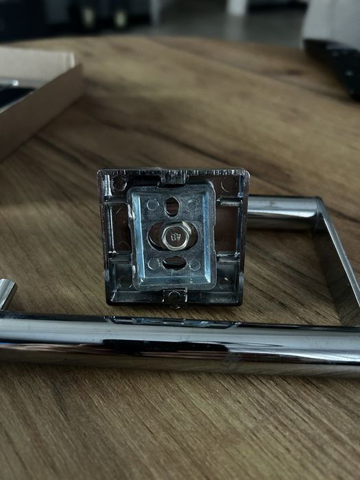 Przycisk do spłuczki