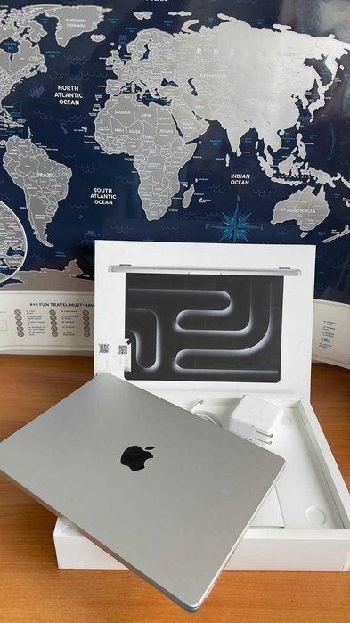 Apple MacBook Pro 14" M1Pro 16gb 512Gb Silver MKGR3 2021