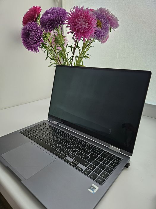 Ноутбук SAMSUNG Galaxy book 4 360