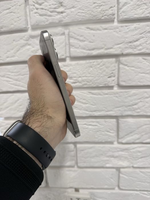 Б/У iPhone 15 Pro Max 256GB White Titanium