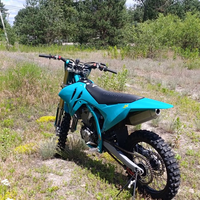 Kove mx250 кросовий мотоцикл