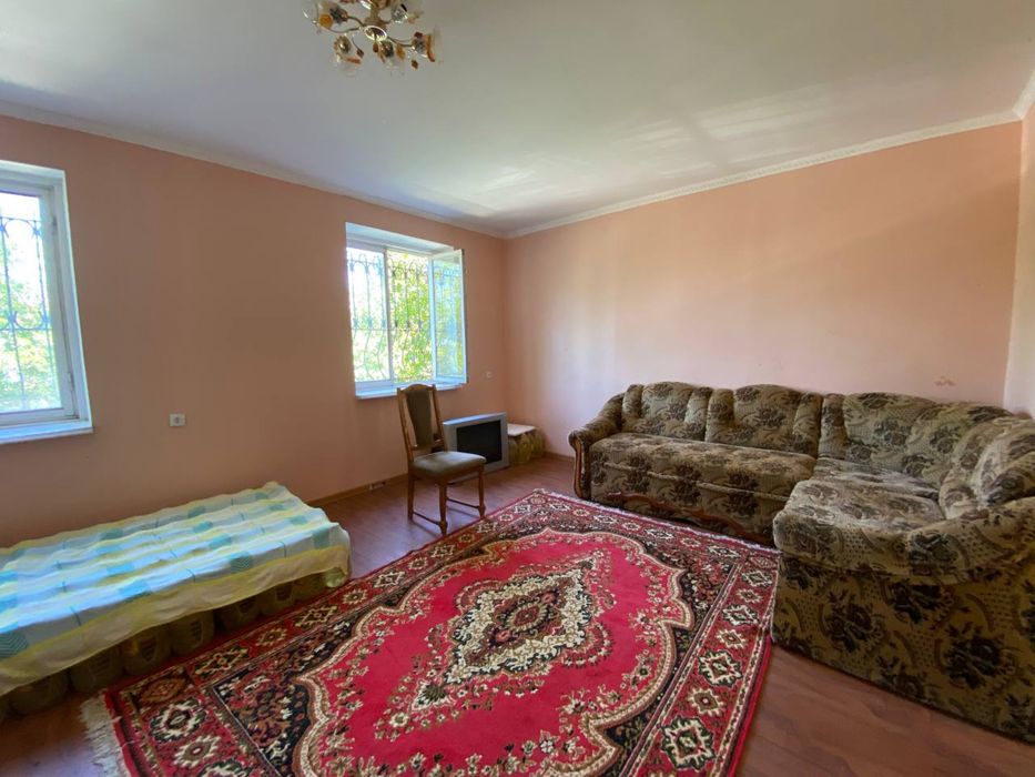 Продаж будинку- дачі в Тютьках