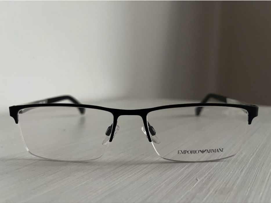 Oprawki marki Emporio Armani