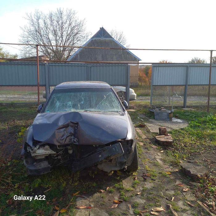 Разбираю КИЯ кларус 1996 г.