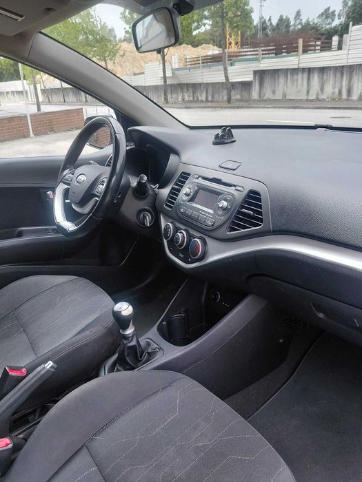 Kia Picanto 1.0  CVVT TX 2015 Sport