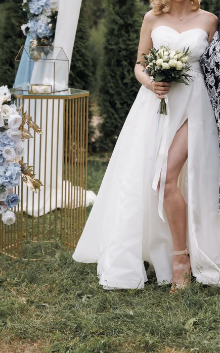 Весільня сукня Попелюшки