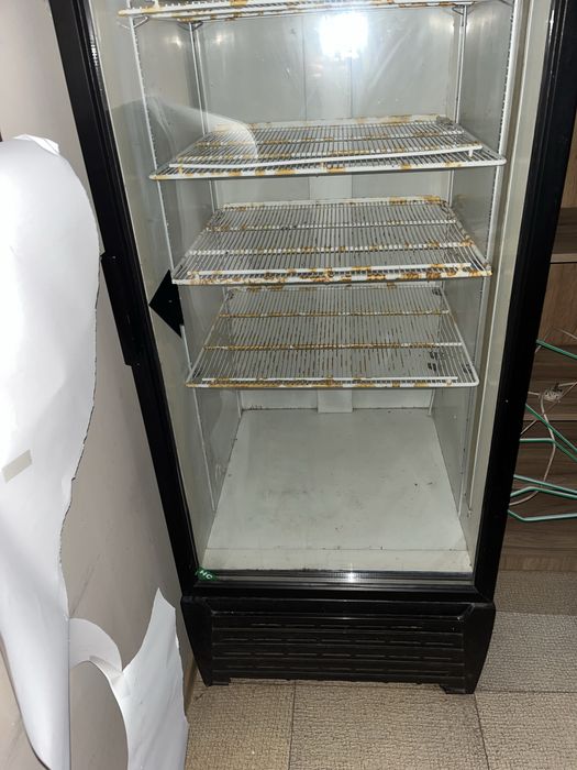 Продам холодильник для напитков