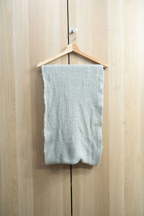 Duży szalik H&M 250 x 40 centymetrów