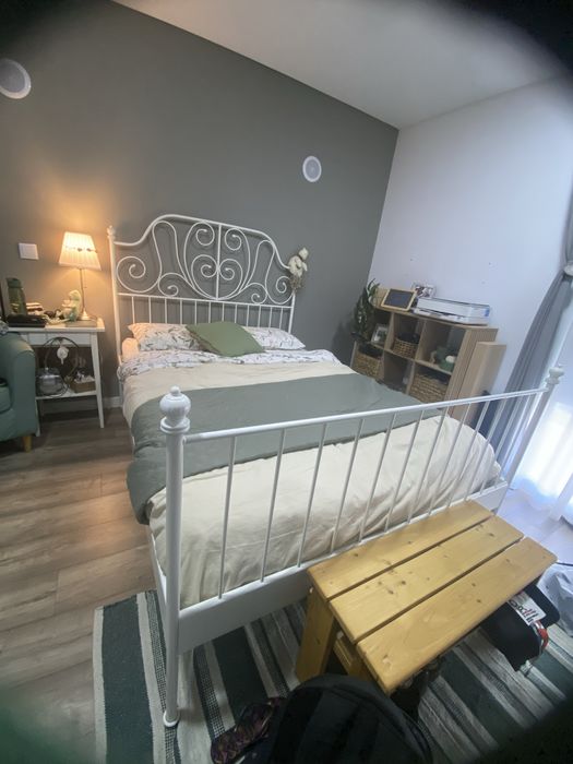 Cama IKEA Leirvik metal