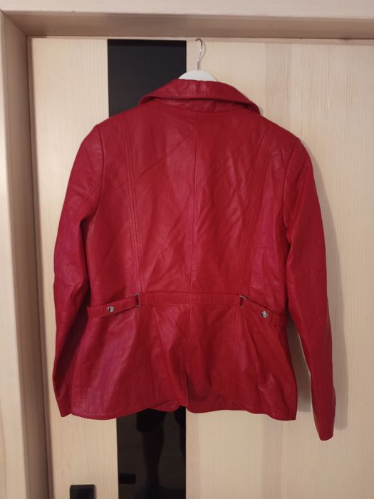 NOWA damska kurtka skórzana marki MARBET