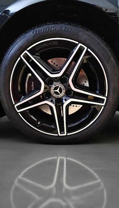 Mercedes-Benz CLA 250 e AMG LINE