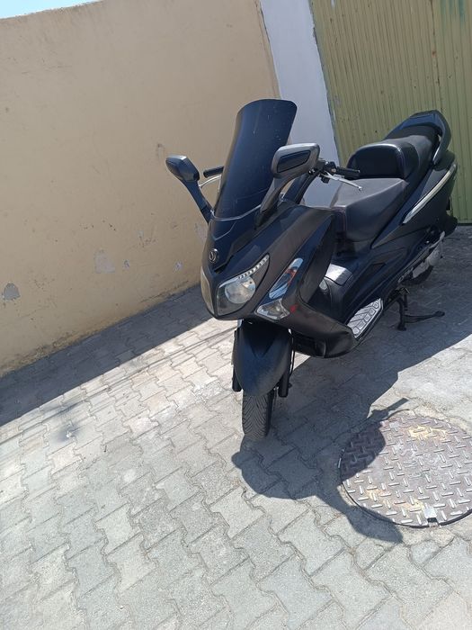 Mota SYM GTS Evo 125