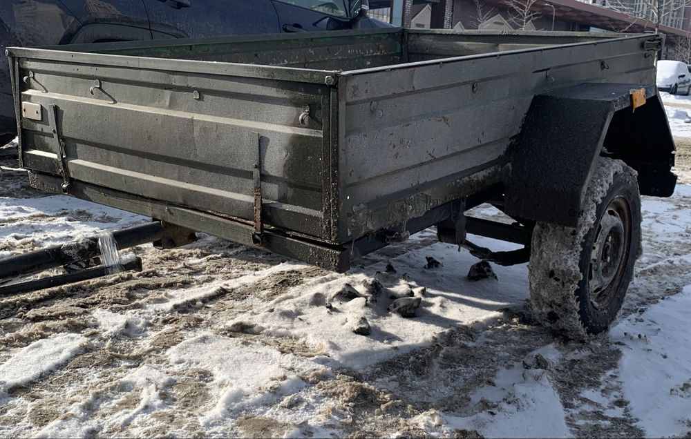 Причіп у хорошому  стані з документами