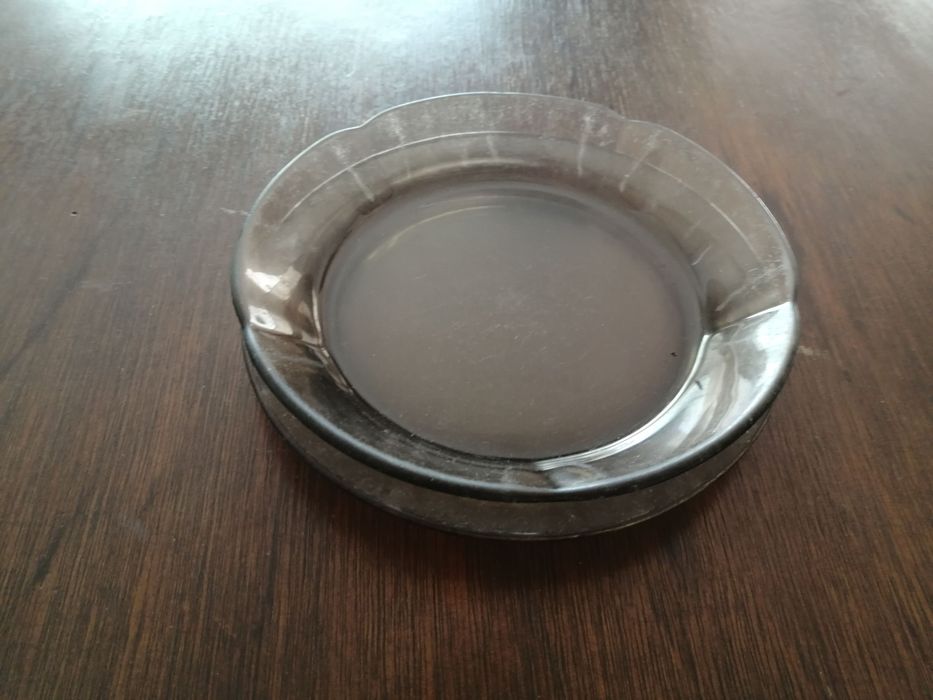 conjunto de sobremesa raso e fundo