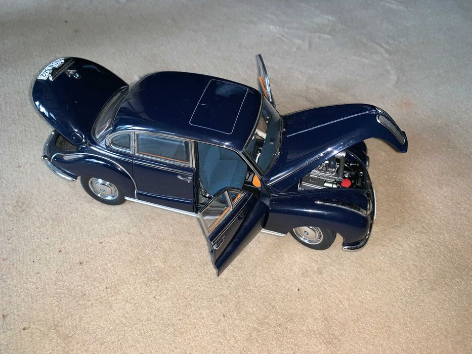 オートアート 1/18 BMW 502 1/18 BMW 502 2.6 スーパー レッド【70594