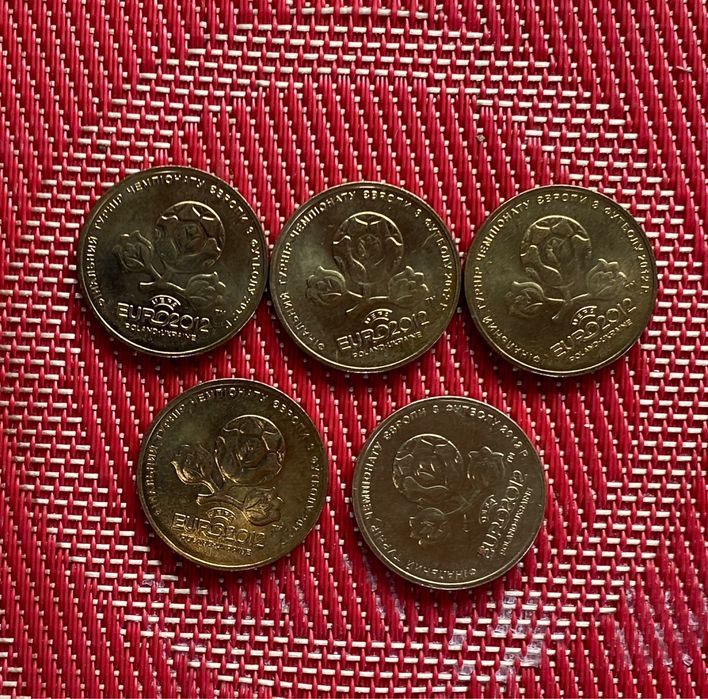 Монети EURO 2012