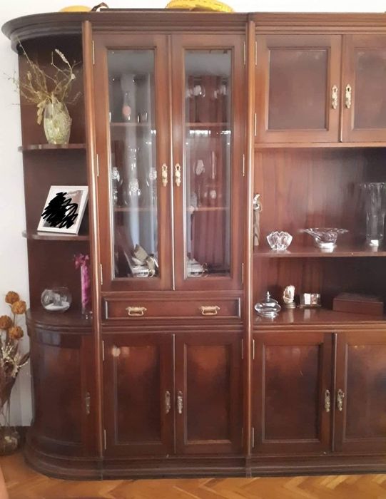 Mobília de sala - madeira maciça