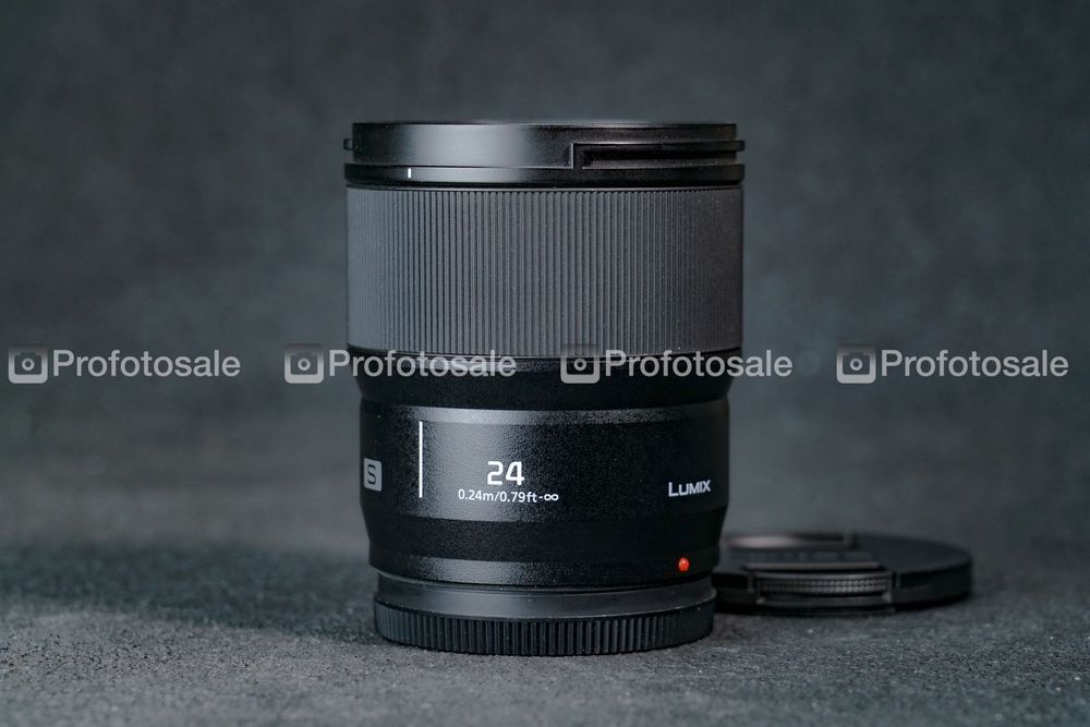 Об'єктив Panasonic Lumix S 24mm f/1.8 (S-S24E)