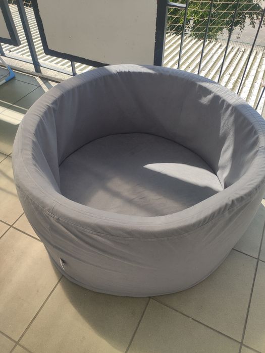 Suchy basen z kulkami welox