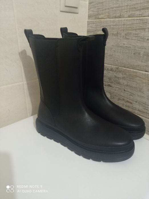 Уггі, Ugg ботінки