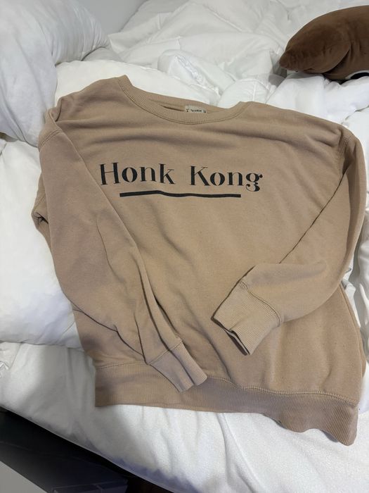 Sweatshirt Pull & Bear, tamanho S. Usada, em bom estado