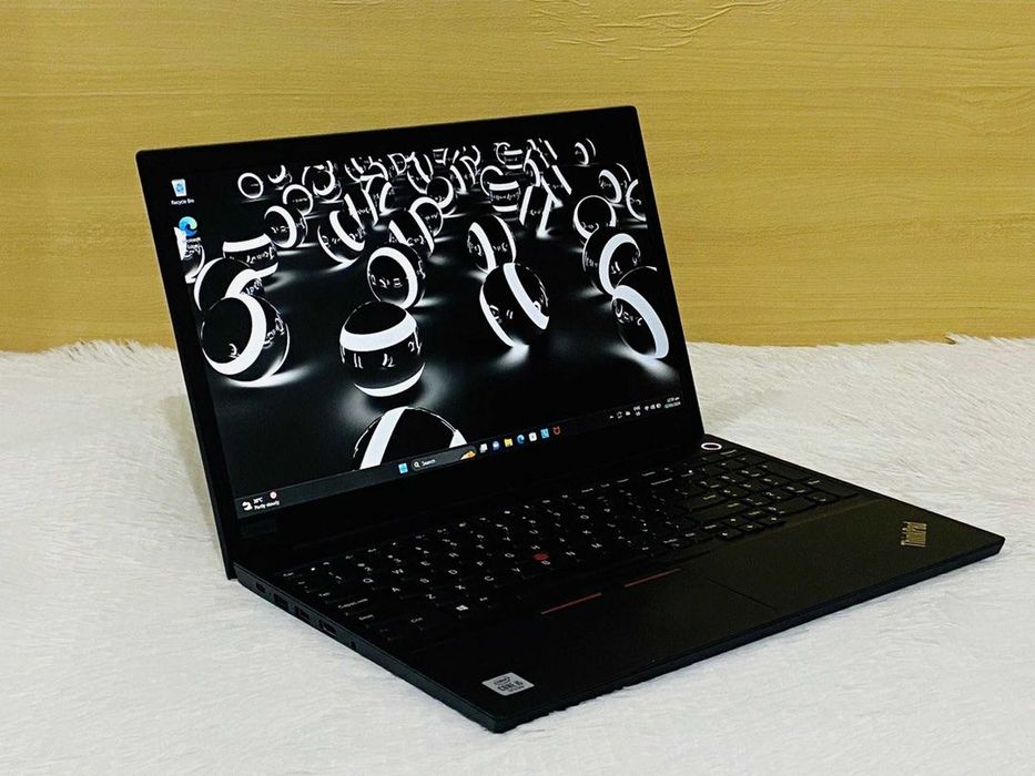 Lenovo Octacore 15.6" i5/16GB/385Nvme classe Profissional