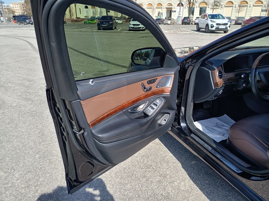 Продам Mercedes Benz S500 4matic w222