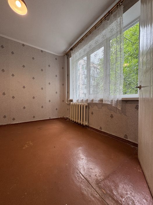 Продаж 3 кімнатної квартири по Героїв Рятувальників  Волкова