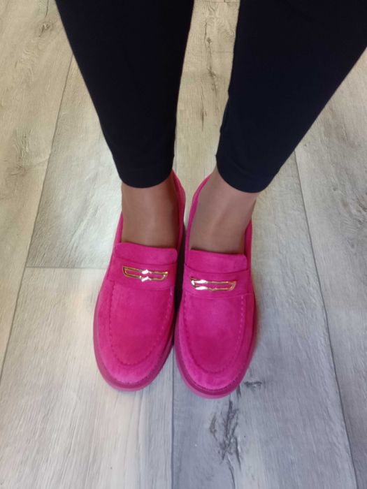 (40)  Różowe, Zdobione mokasyny czółenka na platformie, Nowe