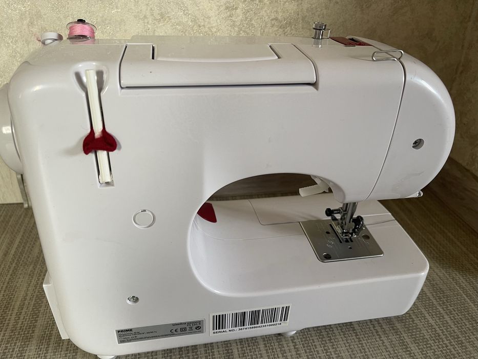 Новая швейная машинка PRIME PS131 R (ОВЕРЛОК, НЕ ПОЛЬЗОВАЛАСЬ)