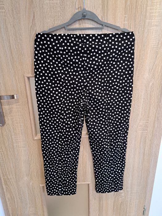 Modne spodnie capri rybaczki w kropki polka dot Dunnes Stores M