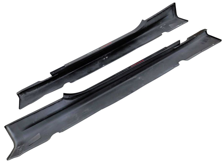 Maserati Granturismo MC nakładka listwa progowa próg progi LEWY PRAWY