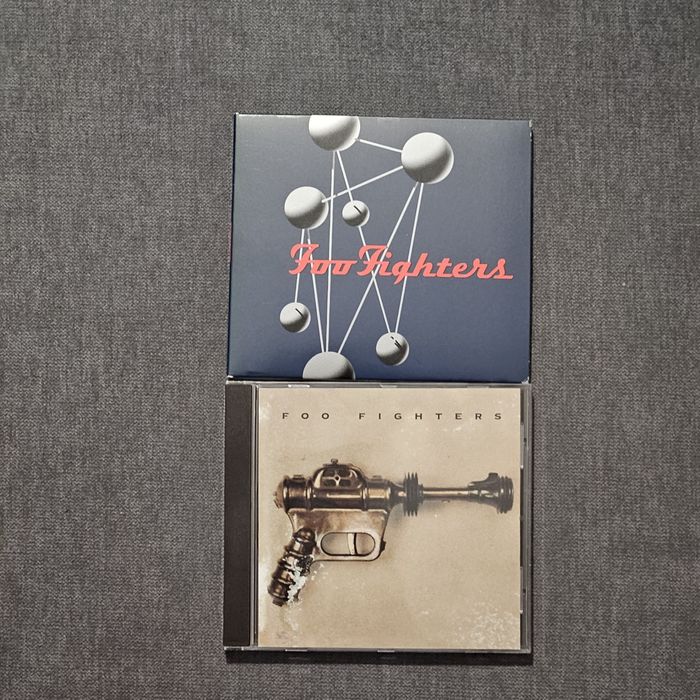 Foo Fighters 2 albumy